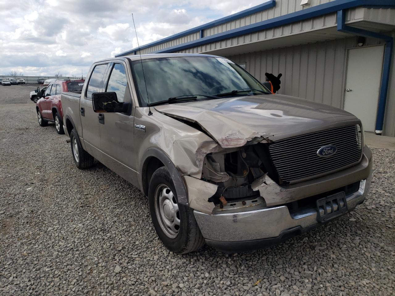 FORD F150 SUPER 2004 with VIN 1FTRW12W04KC38227 - Photo from auction
