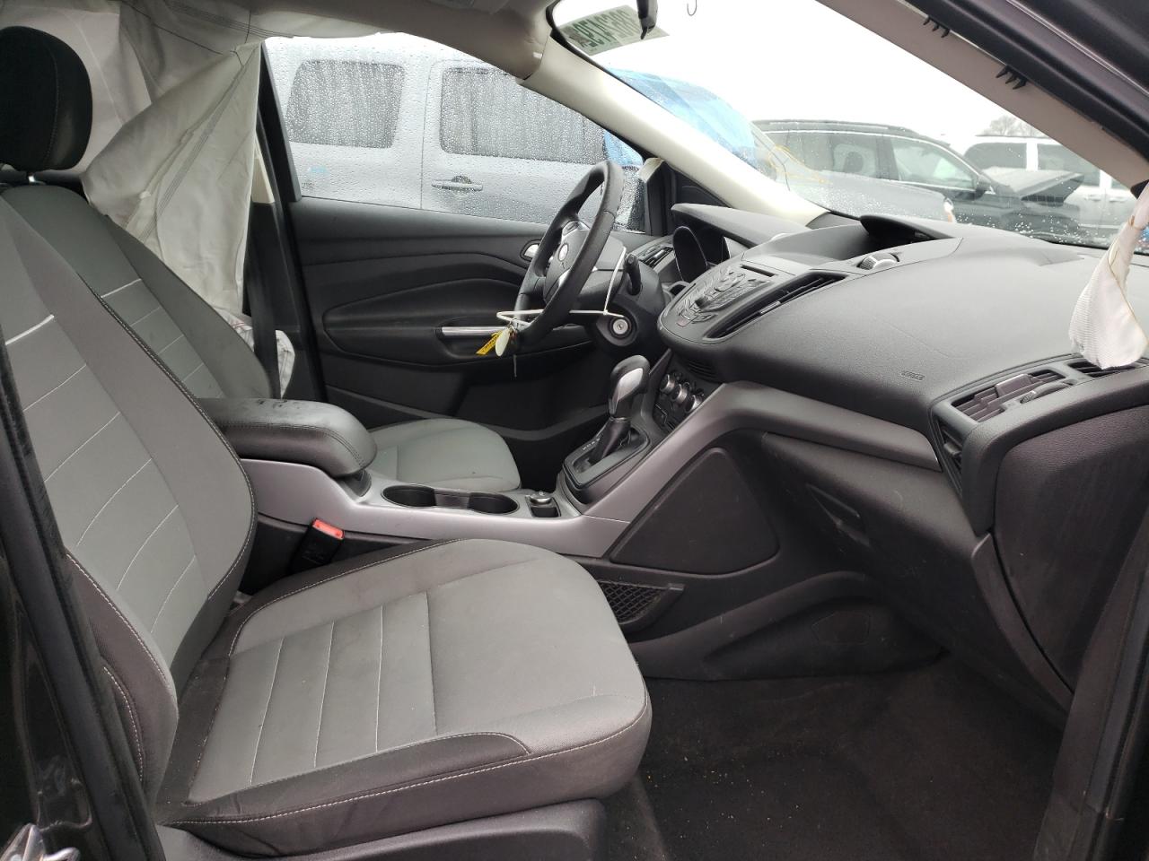 Photo 5 from auction – 2015 FORD ESCAPE SE with VIN 1FMCU9GX7FUB01140