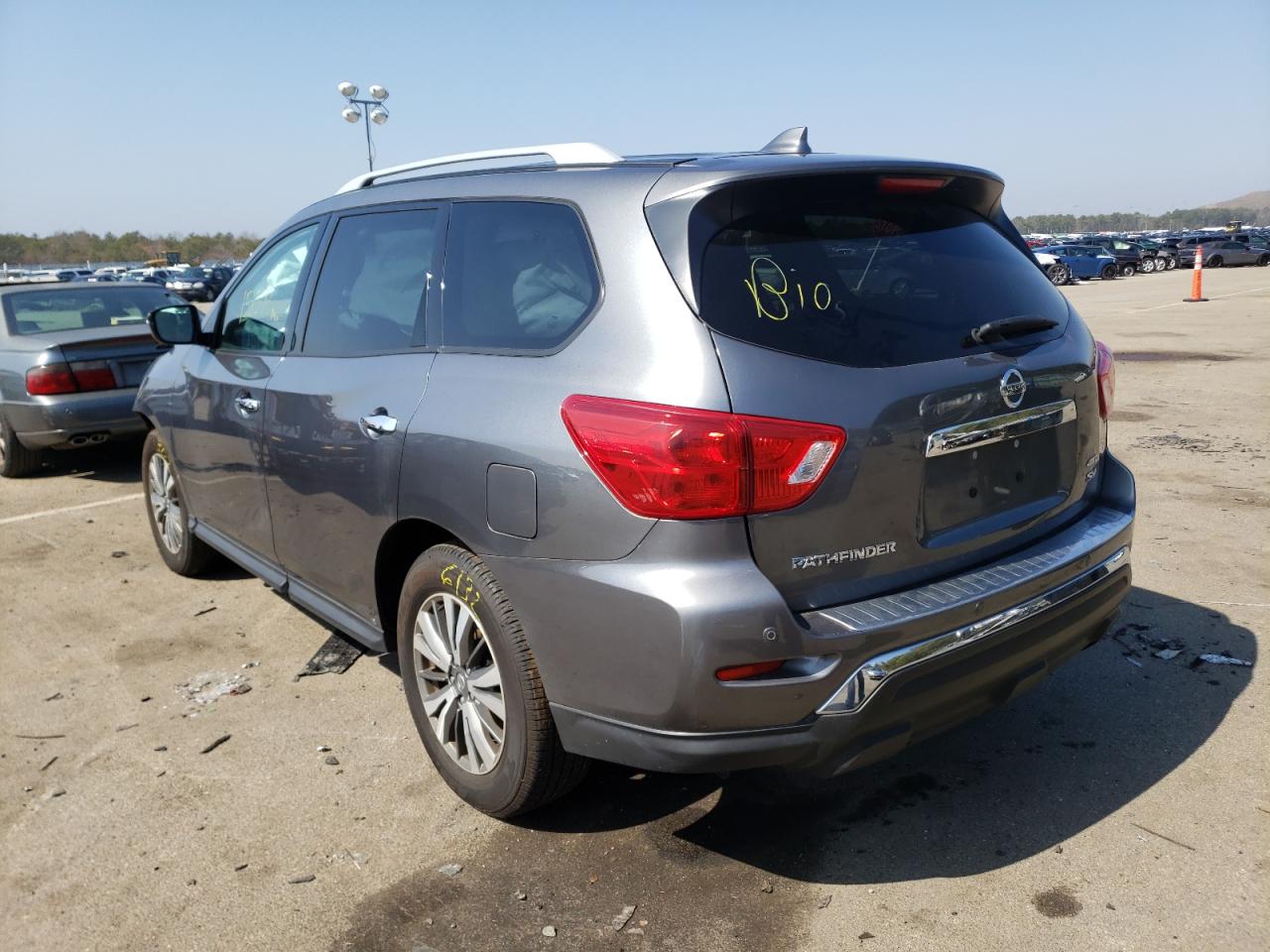 Photo 3 from auction – 2020 NISSAN PATHFINDER with VIN 5N1DR2BM2LC606286