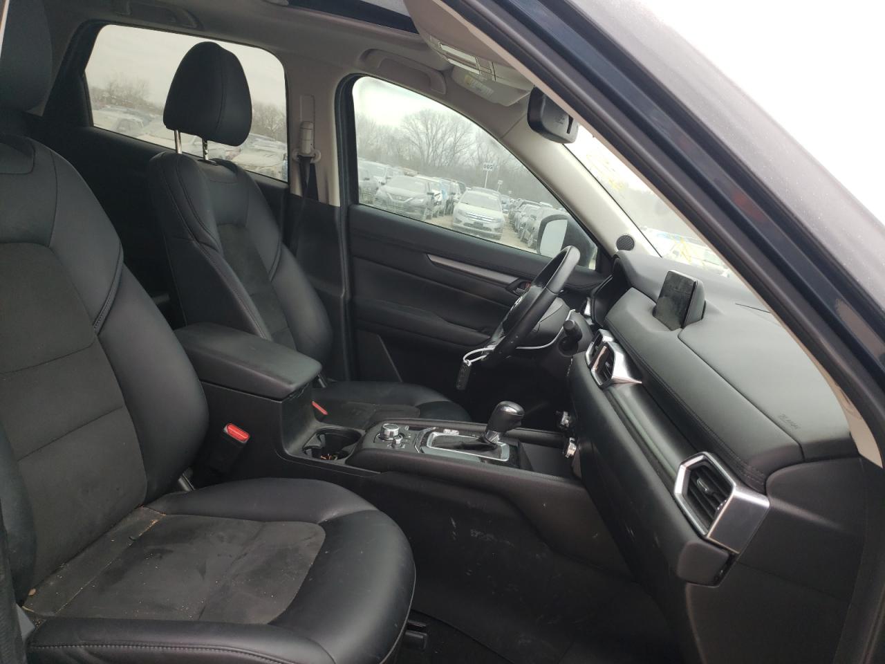 Photo 5 from auction – 2018 MAZDA CX-5 TOURI with VIN JM3KFACM0J1392007