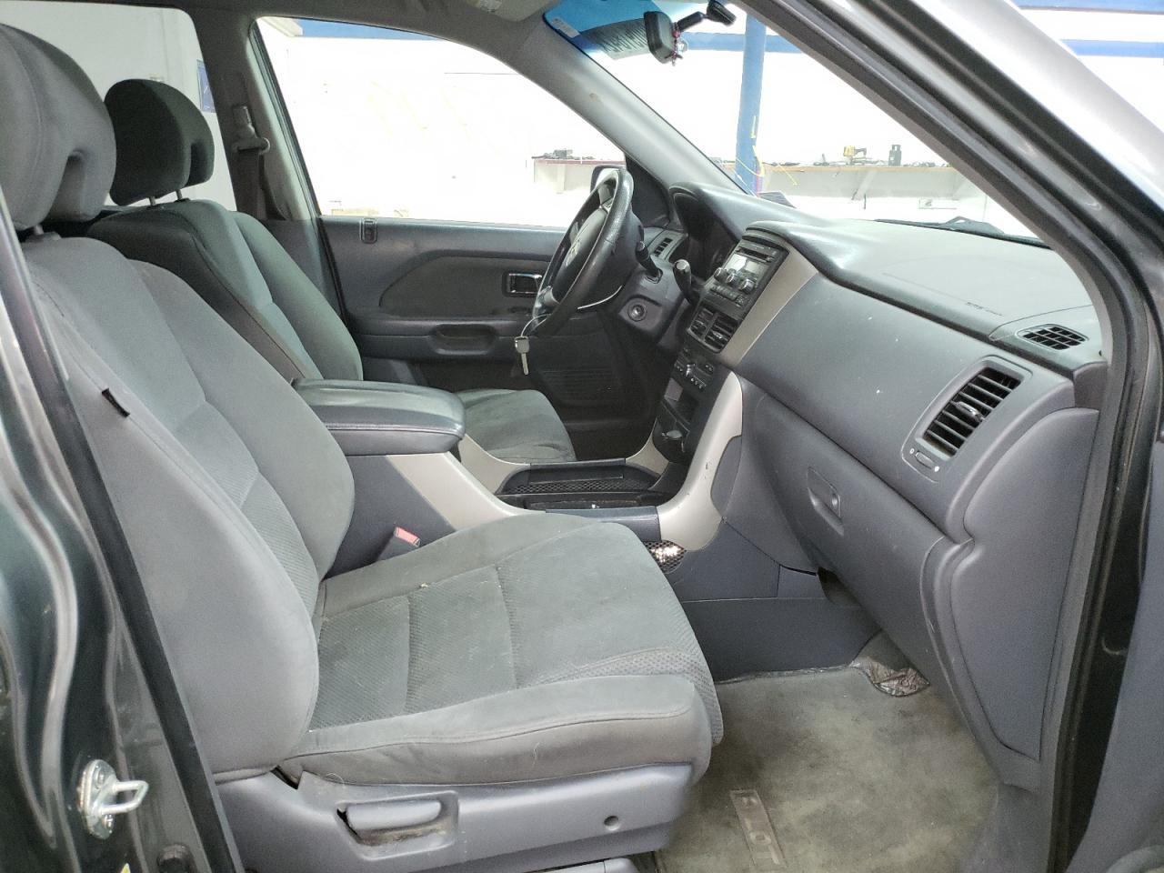 Photo 5 from auction – 2008 HONDA PILOT EX with VIN 5FNYF18408B026724