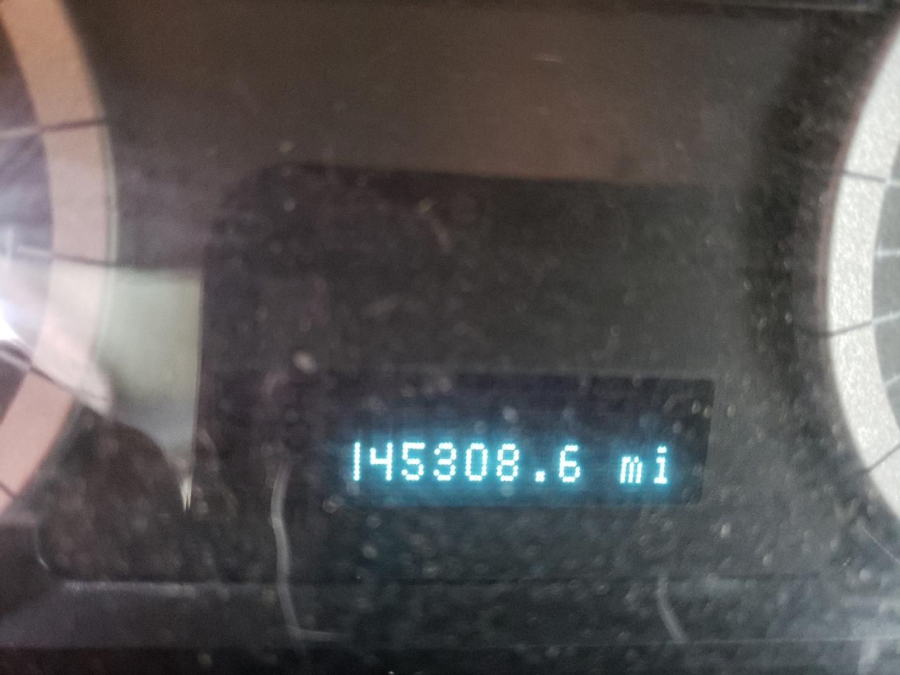 Photo 8 from auction – 2010 FORD ESCAPE XLT with VIN 1FMCU0D75AKB51426