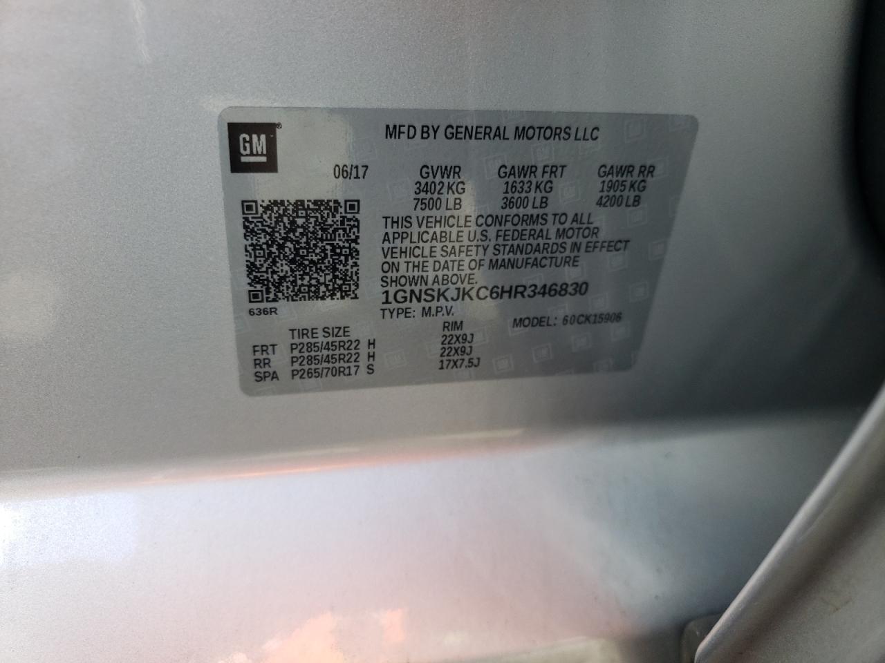 Photo 10 from auction – 2017 CHEVROLET SUBURBAN K with VIN 1GNSKJKC6HR346830