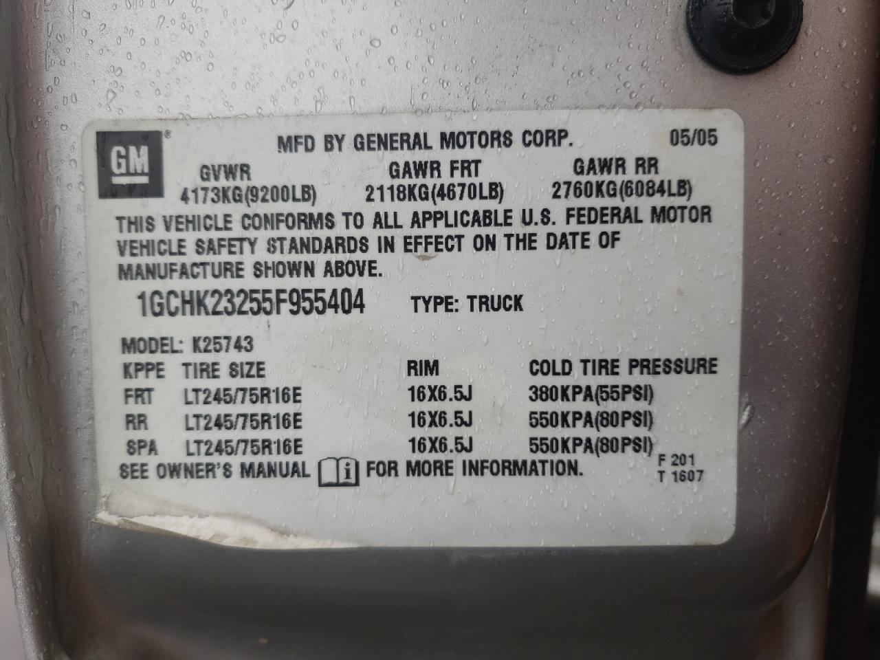 Photo 10 from auction – 2005 CHEVROLET SILVERADO with VIN 1GCHK23255F955404