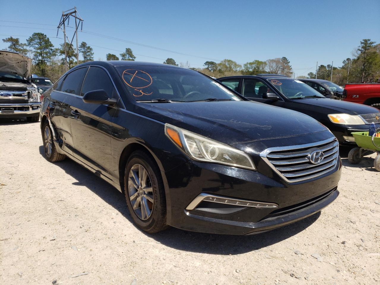 HYUNDAI SONATA SE 2016 with VIN 5NPE24AF2GH337180 - Photo from auction