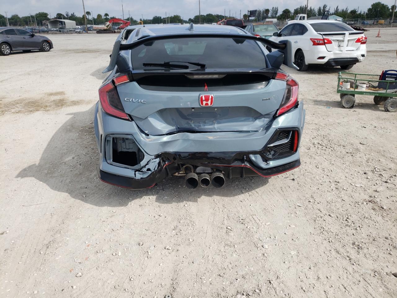 Photo 9 from auction – 2020 HONDA CIVIC TYPE with VIN SHHFK8G70LU200175