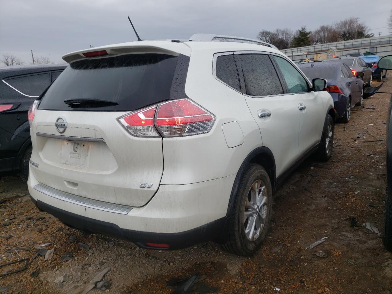 Photo 4 from auction – 2016 NISSAN ROGUE S with VIN KNMAT2MT5GP650598