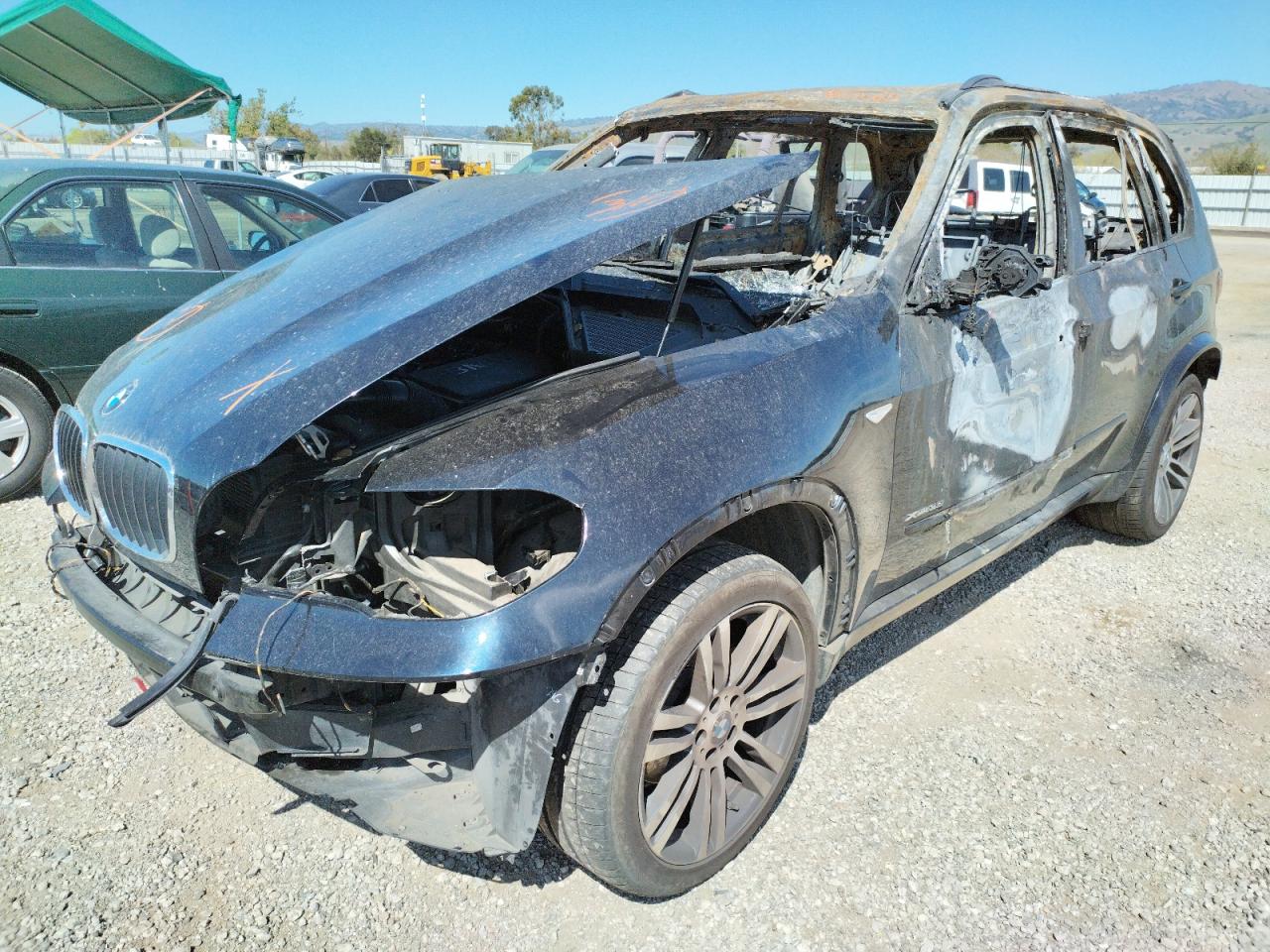 Photo 10 from auction – 2013 BMW X5 XDRIVE3 with VIN 5UXZV4C5XD0E02297