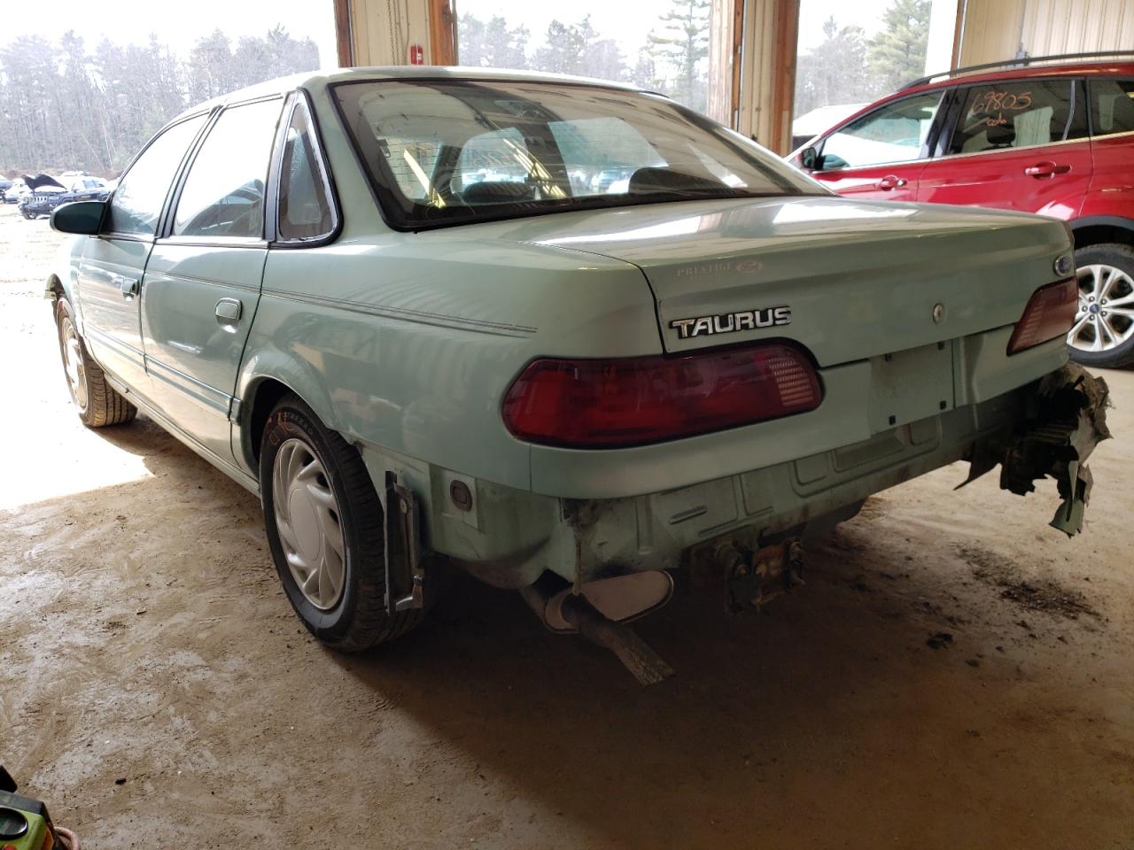 Photo 3 from auction – 1994 FORD TAURUS GL with VIN 1FALP52U4RA141110