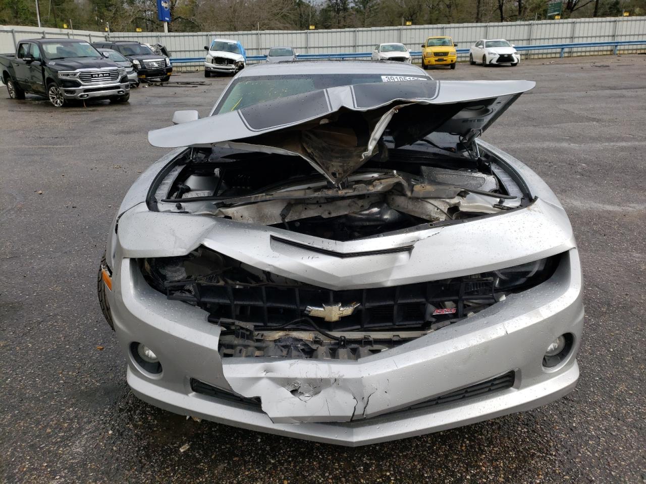 Photo 9 from auction – 2010 CHEVROLET CAMARO SS with VIN 2G1FT1EW3A9214324
