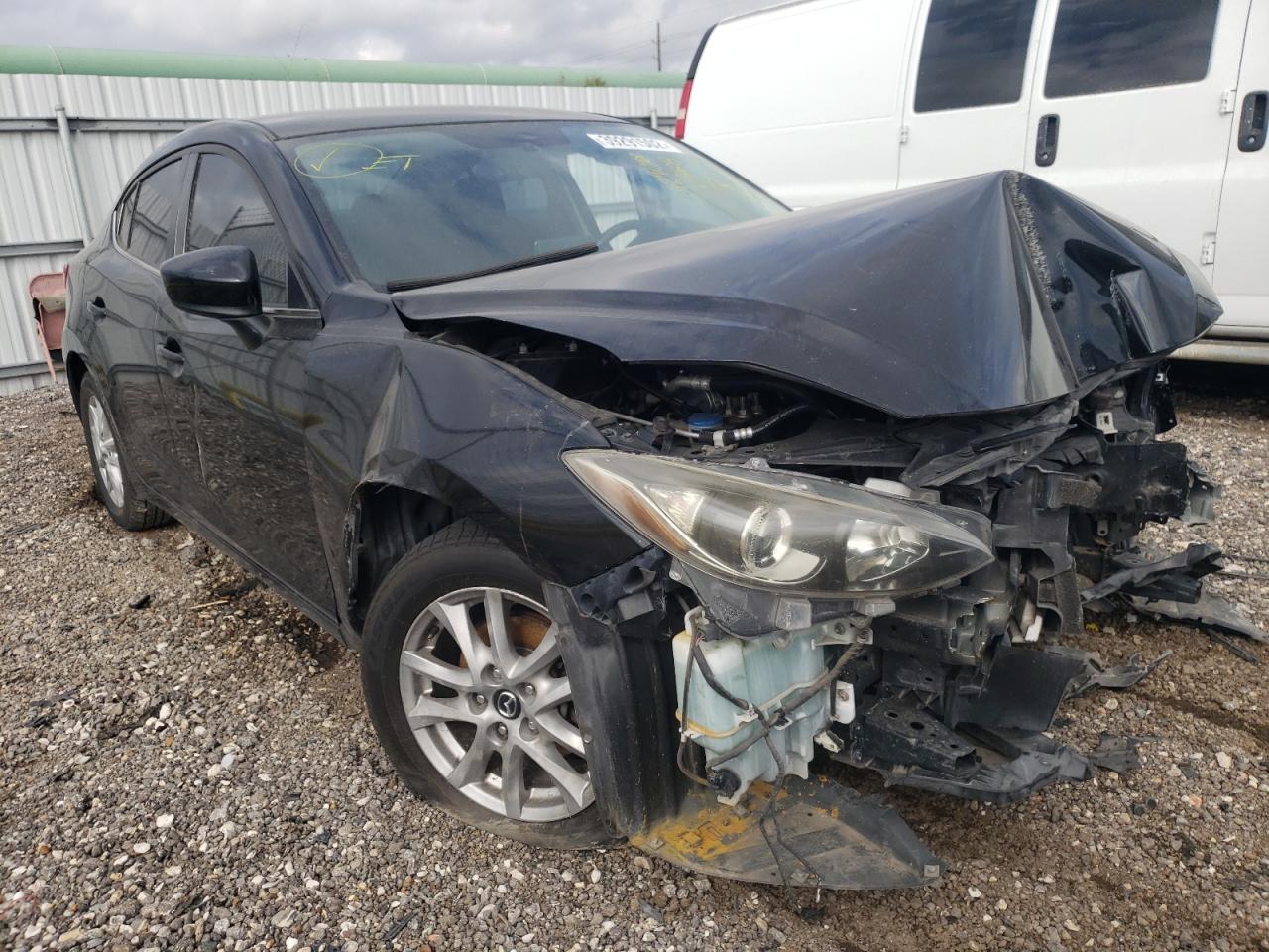 MAZDA 3 TOURING 2014 with VIN JM1BM1V75E1108608 - Photo from auction