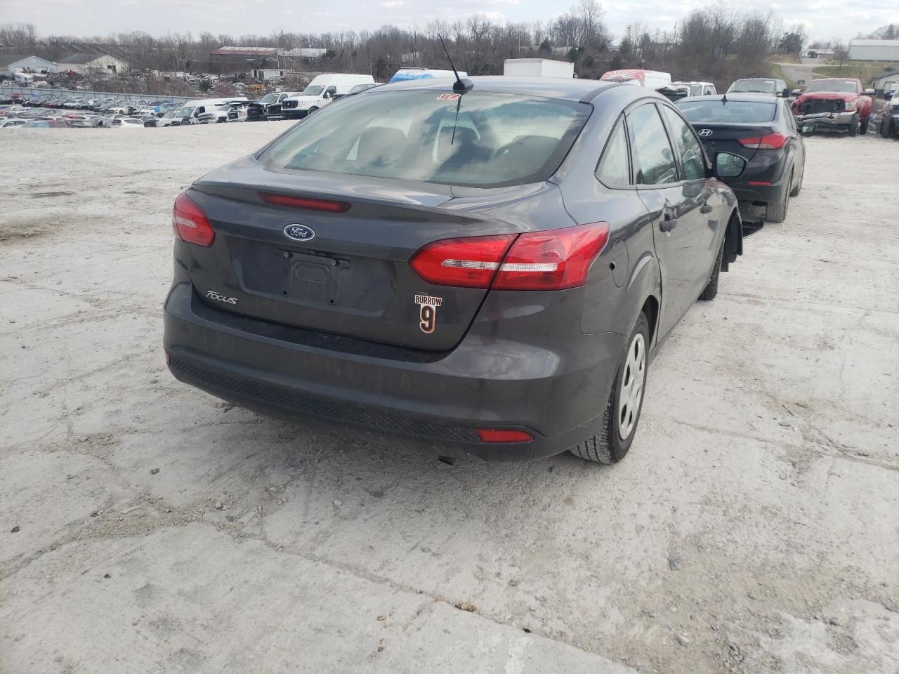 Photo 14 from auction – 2017 FORD FOCUS S with VIN 1FADP3E22HL235153