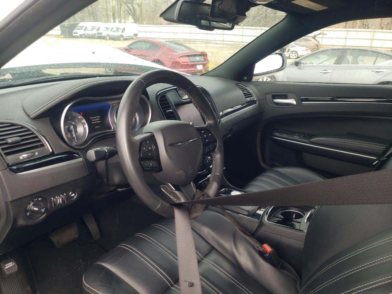 Photo 9 from auction – 2021 CHRYSLER 300 S with VIN 2C3CCABG2MH545367