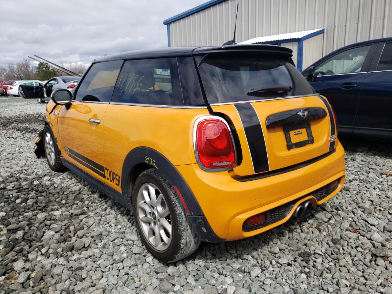 Photo 3 from auction – 2017 MINI COOPER S with VIN WMWXP7C56H2A45177