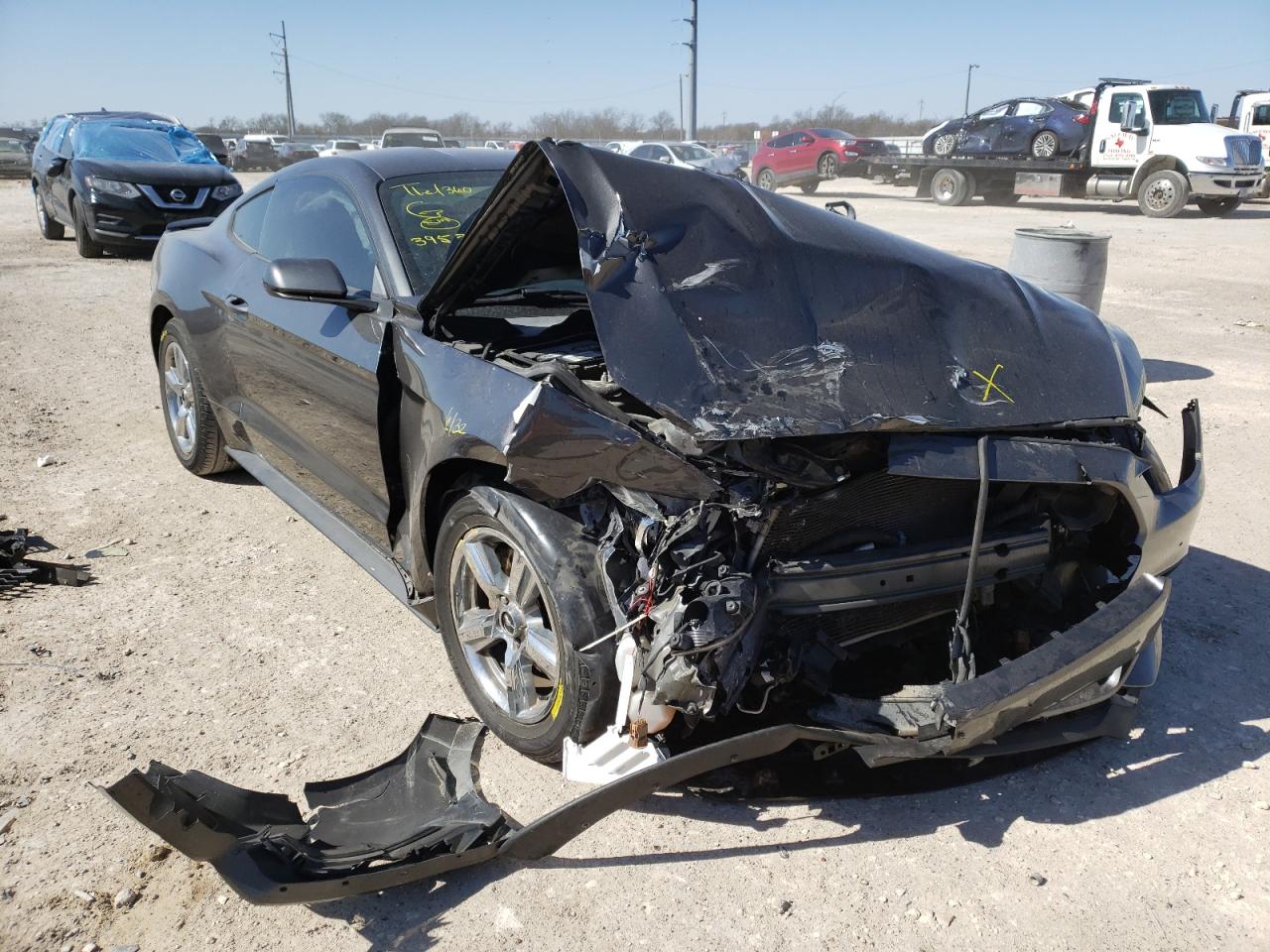 FORD MUSTANG 2015 with VIN 1FA6P8AM2F5395726 - Photo from auction