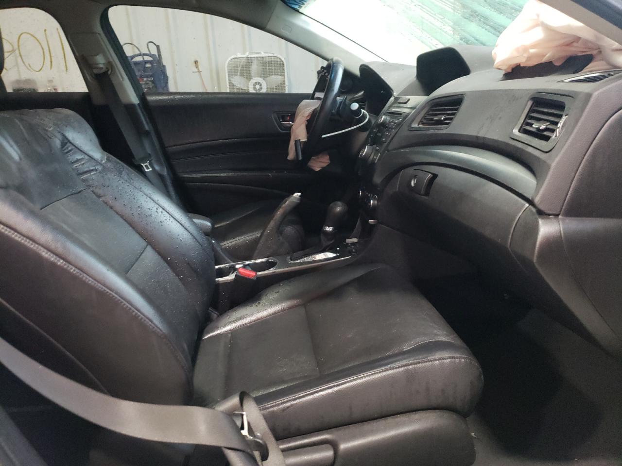 Photo 5 from auction – 2015 ACURA ILX 20 with VIN 19VDE1F33FE005373