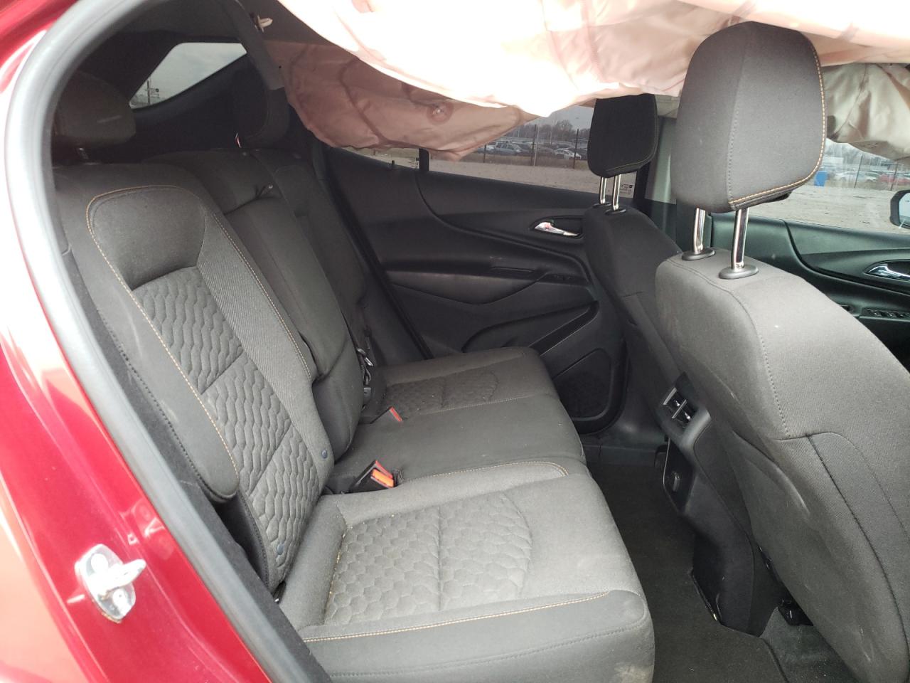 Photo 6 from auction – 2018 CHEVROLET EQUINOX LT with VIN 2GNAXJEV3J6121020