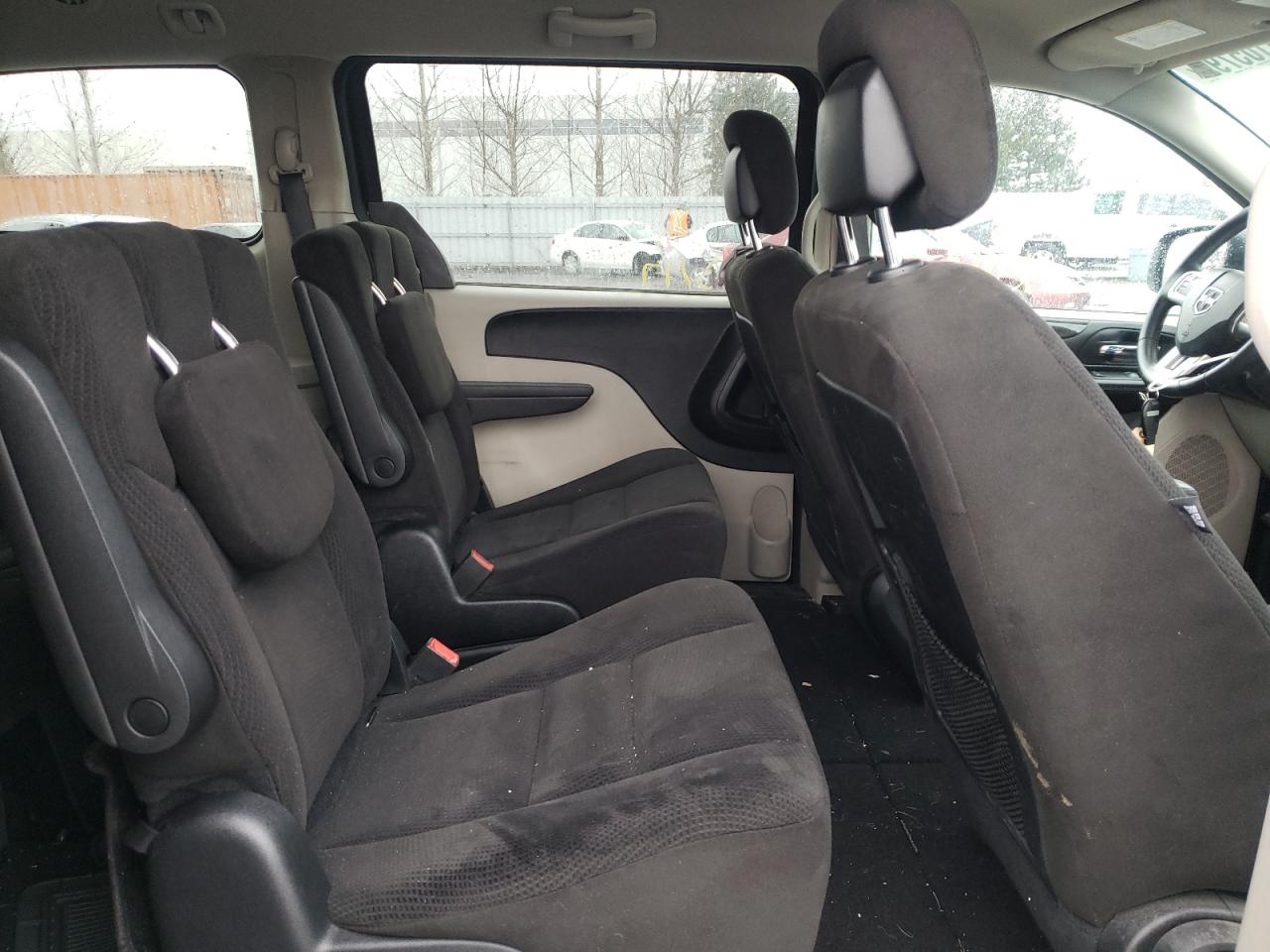Photo 6 from auction – 2016 DODGE GRAND CARA with VIN 2C4RDGBG0GR376843