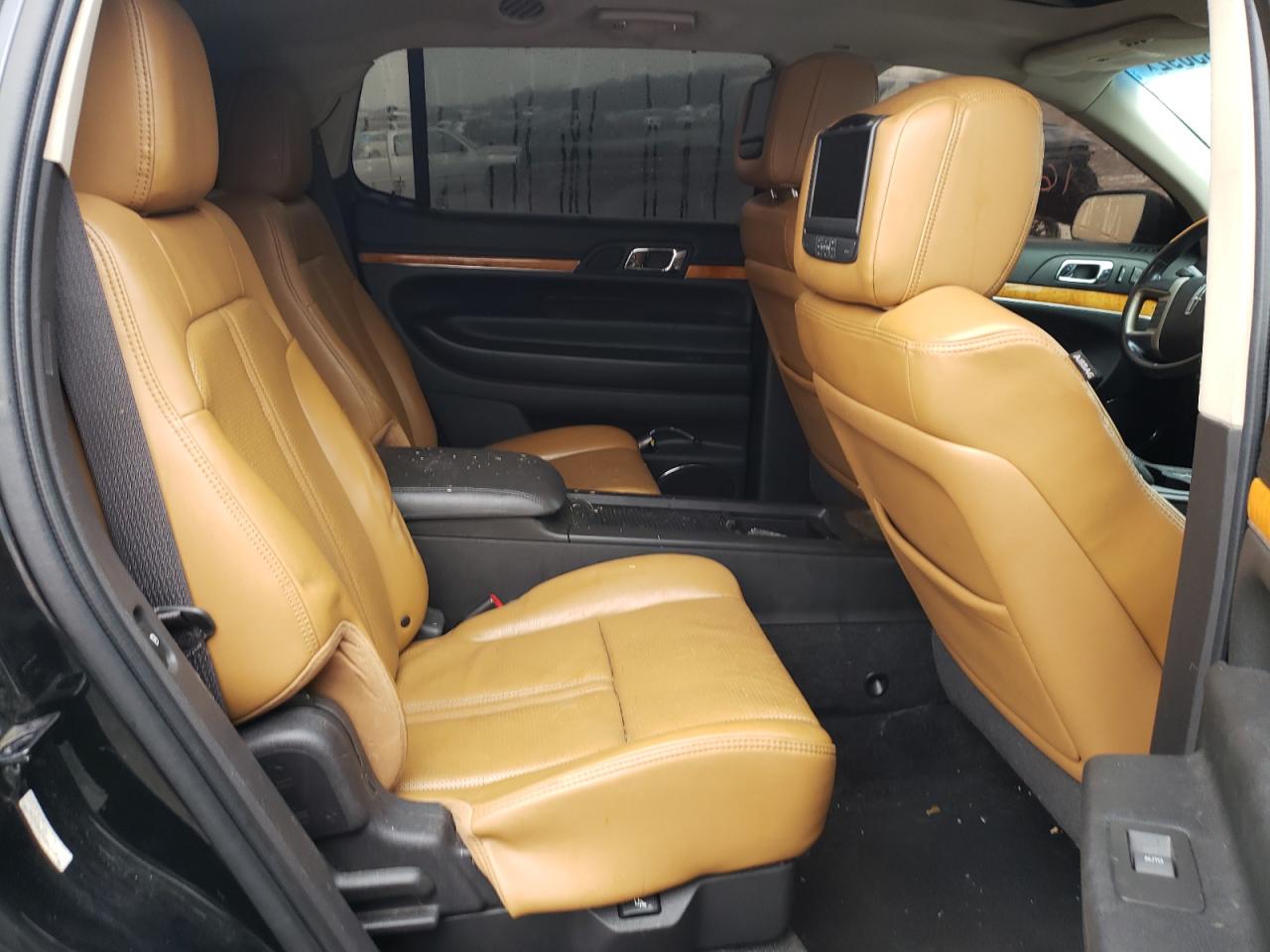 Photo 6 from auction – 2010 LINCOLN MKT with VIN 2LMHJ5AT8ABJ18531