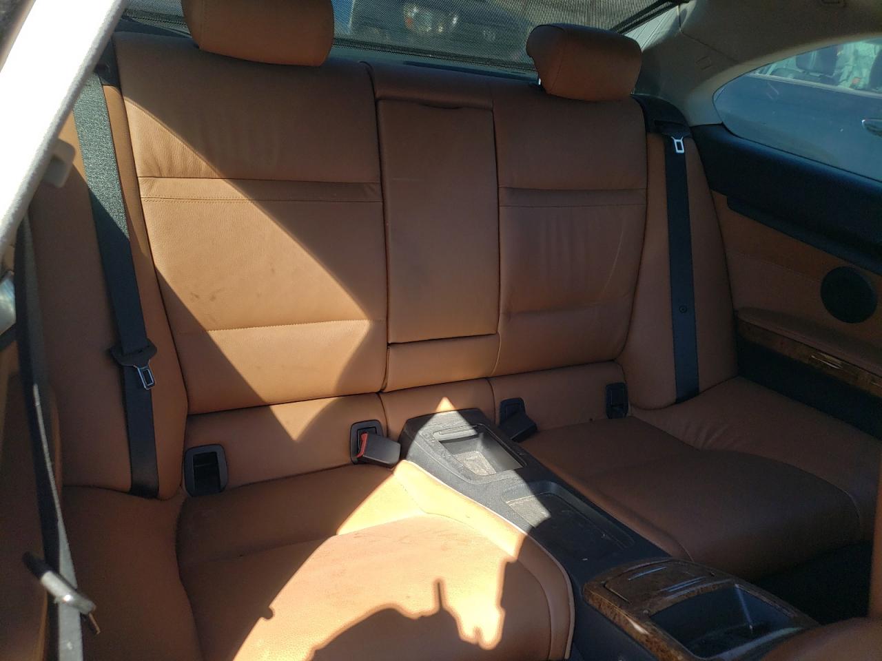 Photo 6 from auction – 2007 BMW 335 I with VIN WBAWB73537P037448