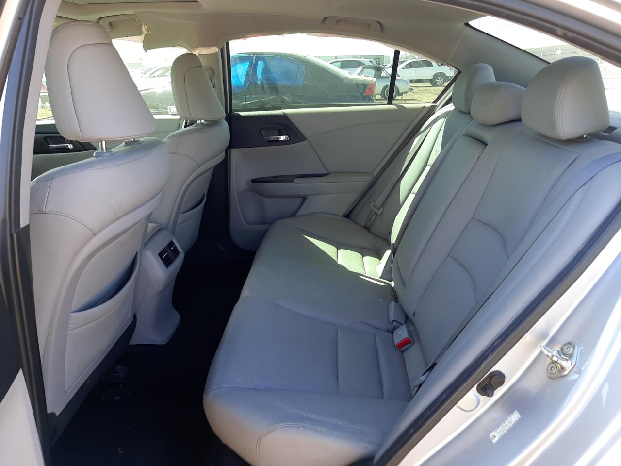 Photo 6 from auction – 2014 HONDA ACCORD EXL with VIN 1HGCR2F82EA158564