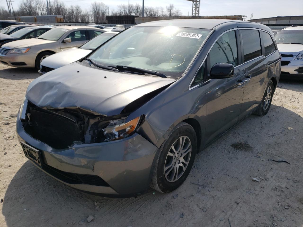 Photo 2 from auction – 2013 HONDA ODYSSEY EX with VIN 5FNRL5H45DB024224