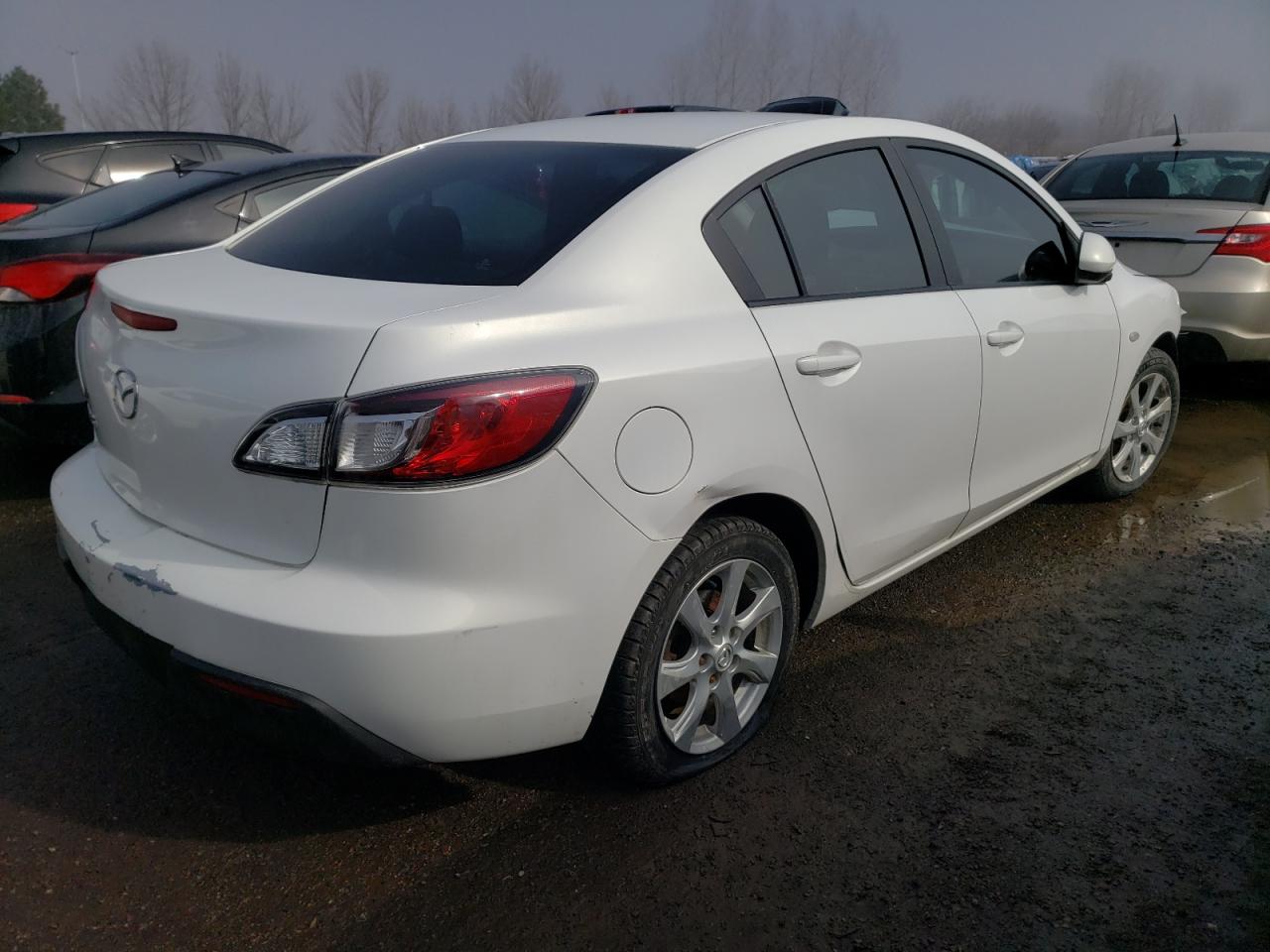 Photo 4 from auction – 2010 MAZDA 3 I with VIN JM1BL1SF3A1250951