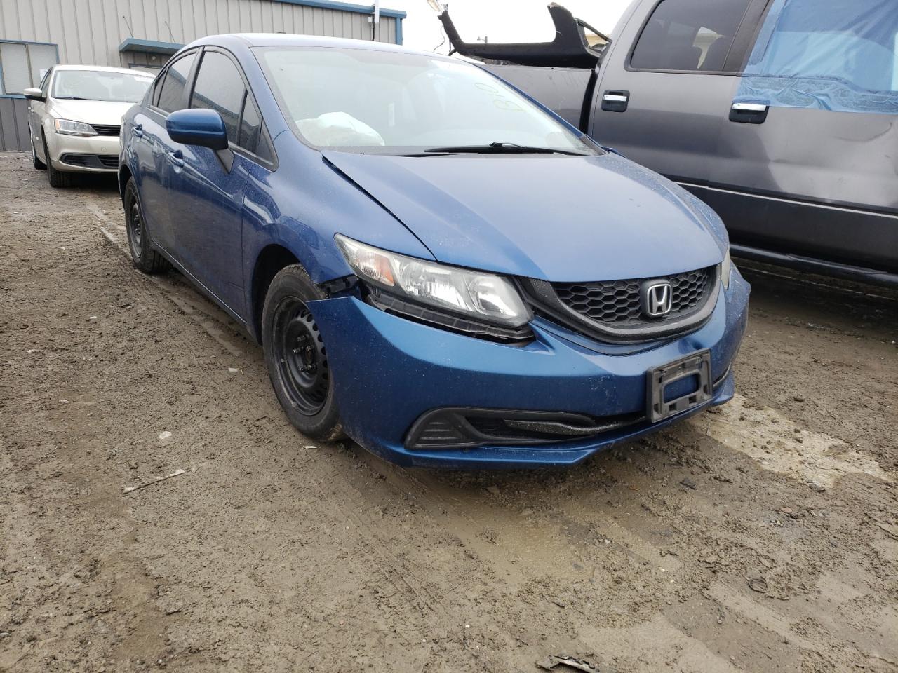 Photo 9 from auction – 2015 HONDA CIVIC LX with VIN 19XFB2E5XFE026397