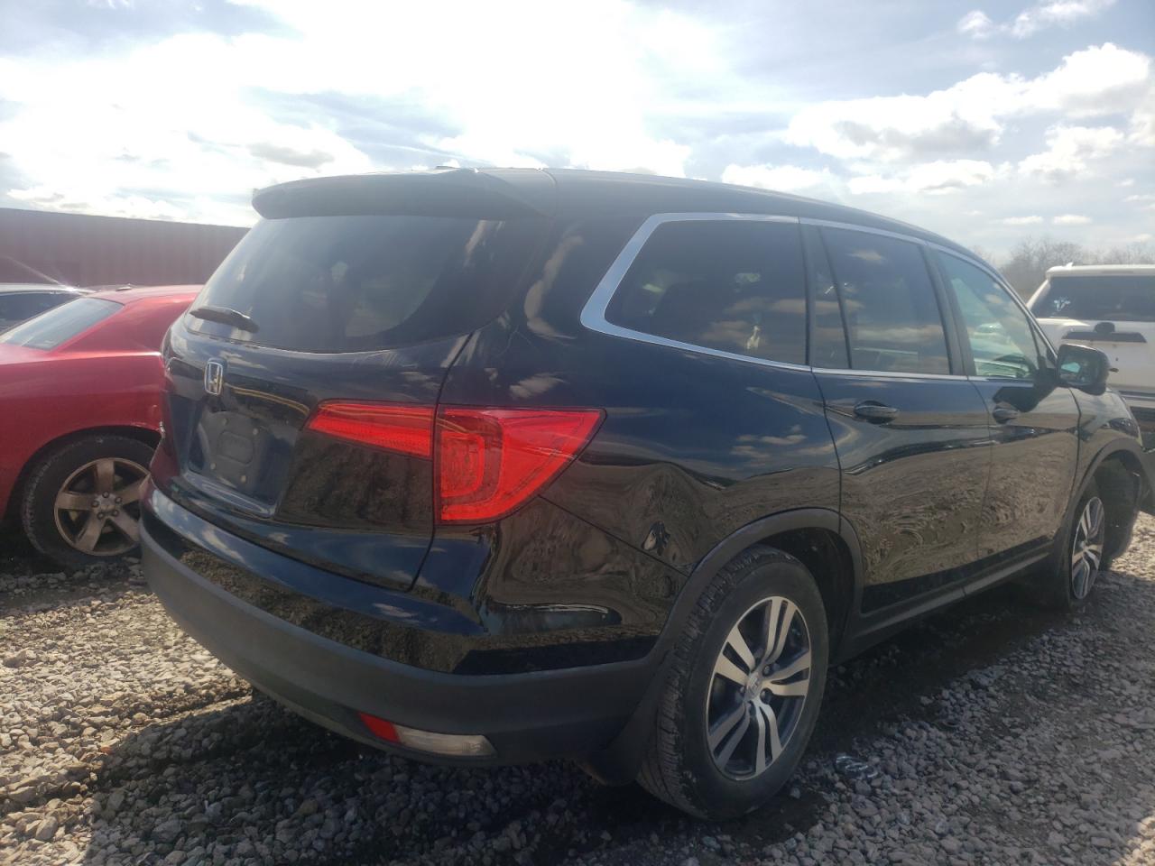 Photo 4 from auction – 2018 HONDA PILOT EXL with VIN 5FNYF5H57JB030274