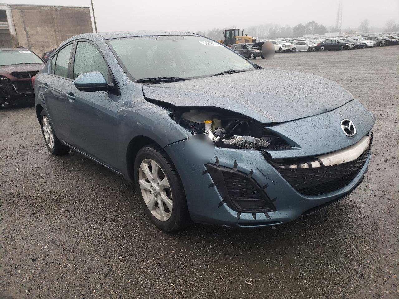 MAZDA 3 I 2011 with VIN JM1BL1VG9B1412636 - Photo from auction