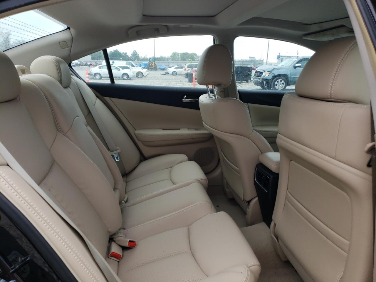 Photo 6 from auction – 2013 NISSAN MAXIMA S with VIN 1N4AA5AP5DC832762