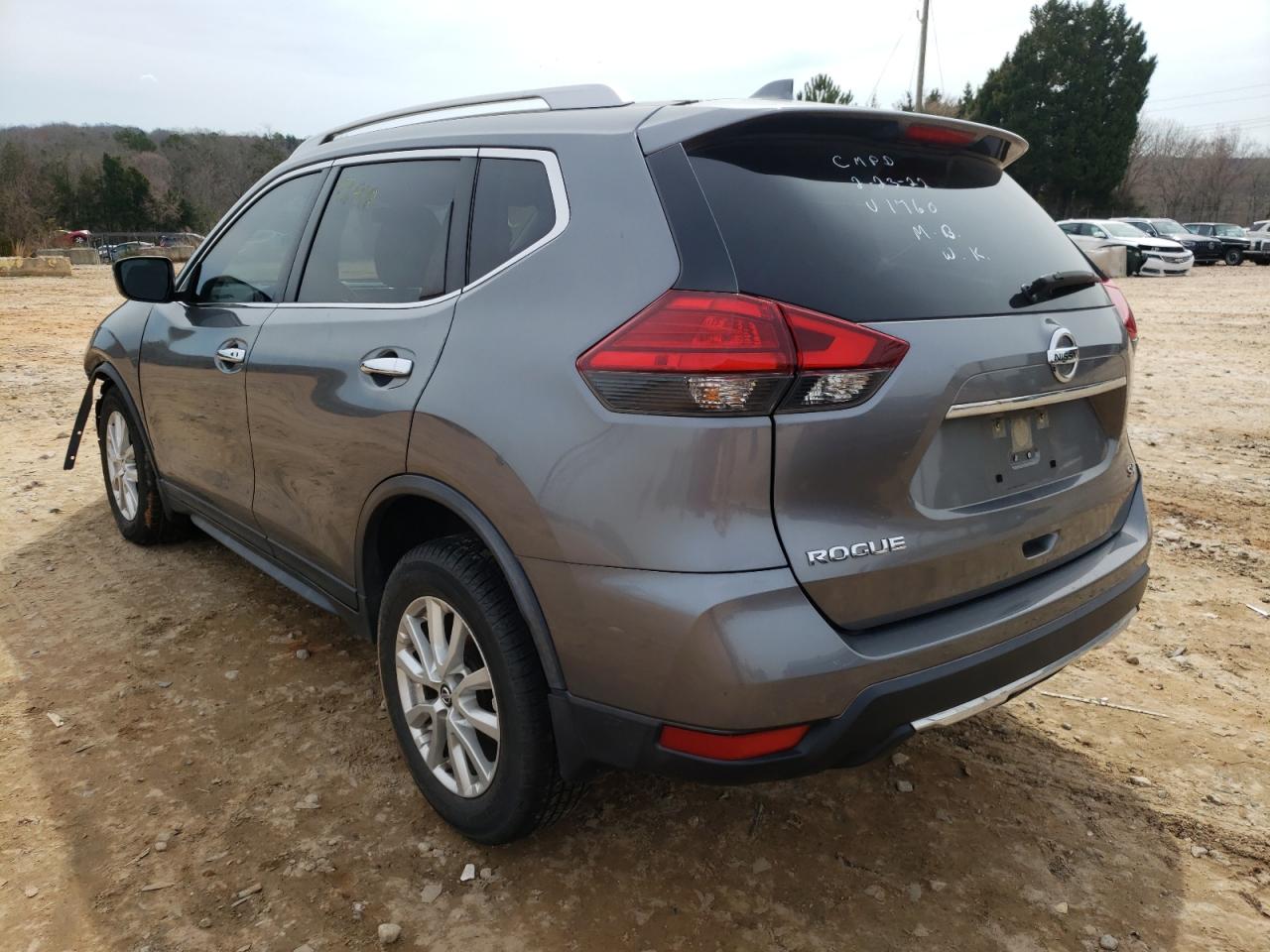 Photo 3 from auction – 2017 NISSAN ROGUE S with VIN JN8AT2MT7HW131760
