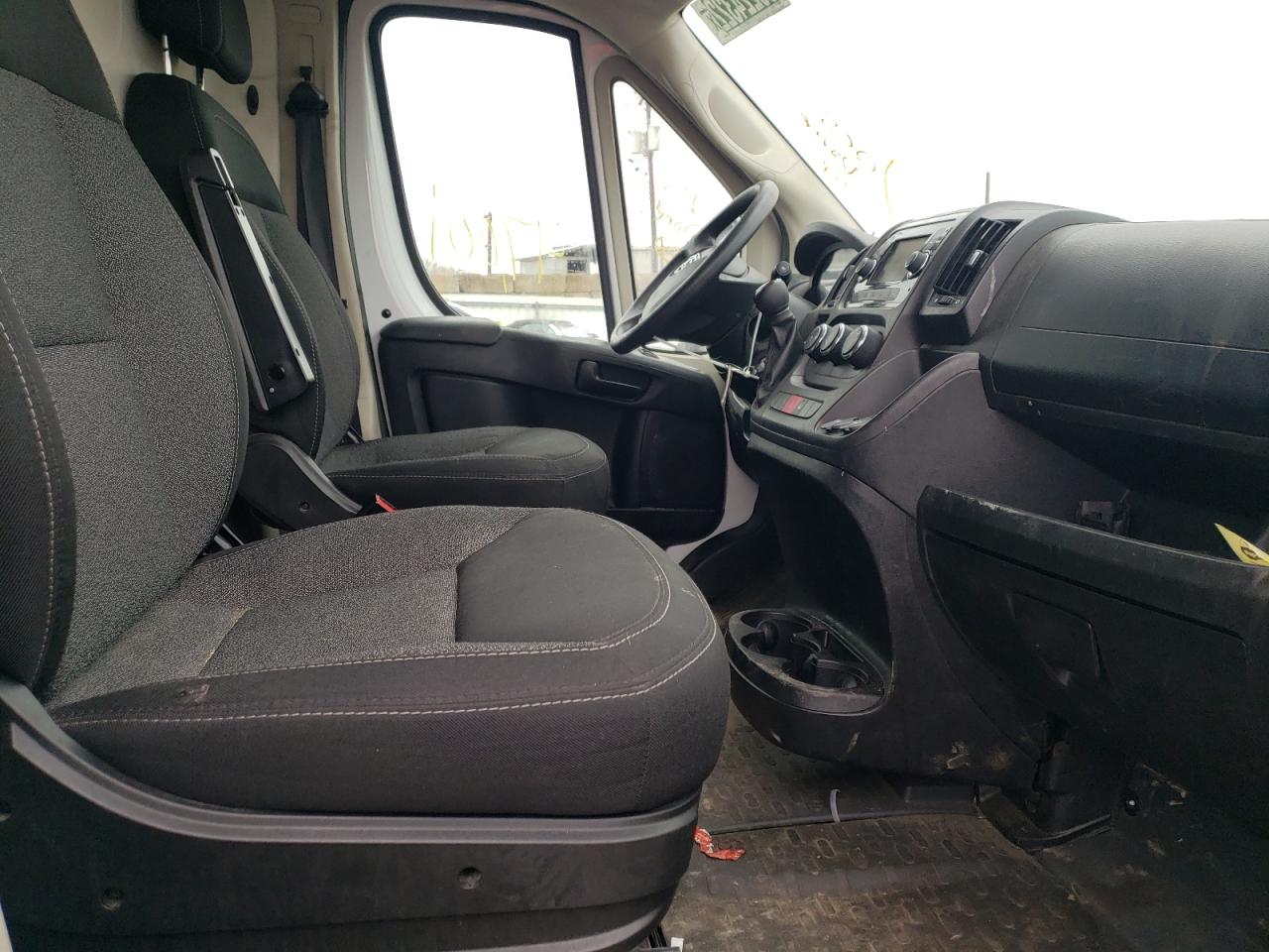 Photo 5 from auction – 2019 RAM PROMASTER with VIN 3C6TRVCG9KE509384