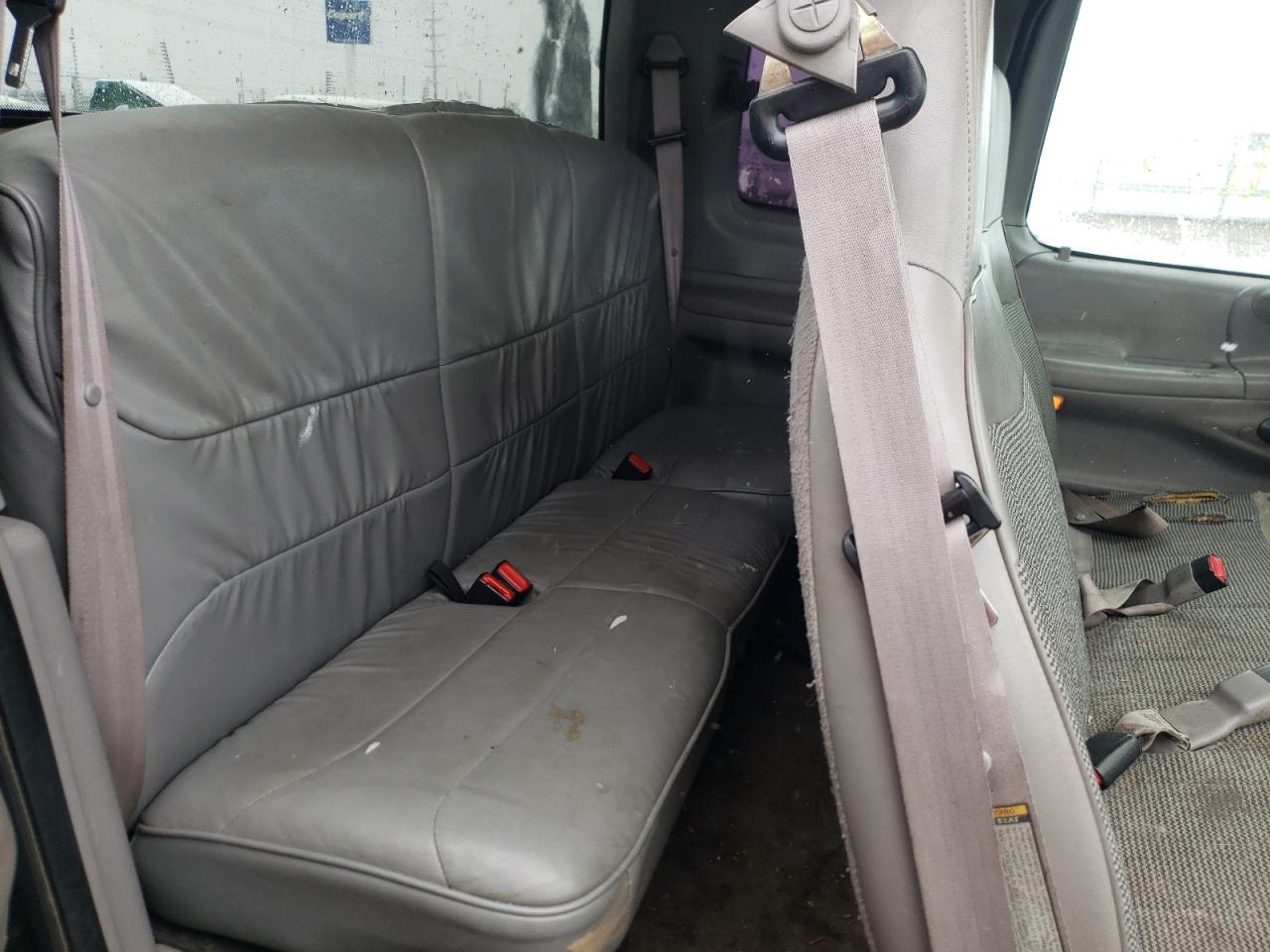 Photo 6 from auction – 1997 FORD F150 with VIN 1FTDX1763VND11381