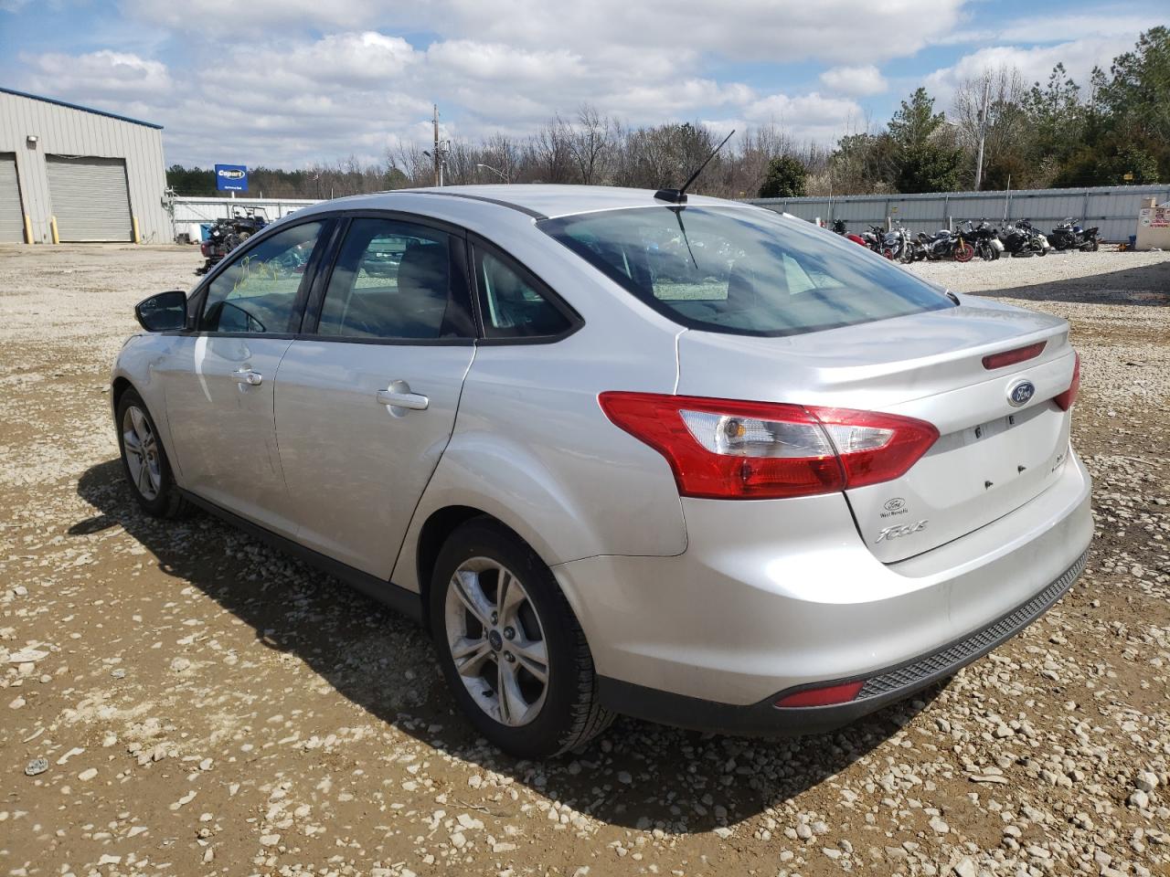 Photo 3 from auction – 2014 FORD FOCUS SE with VIN 1FADP3F2XEL339027