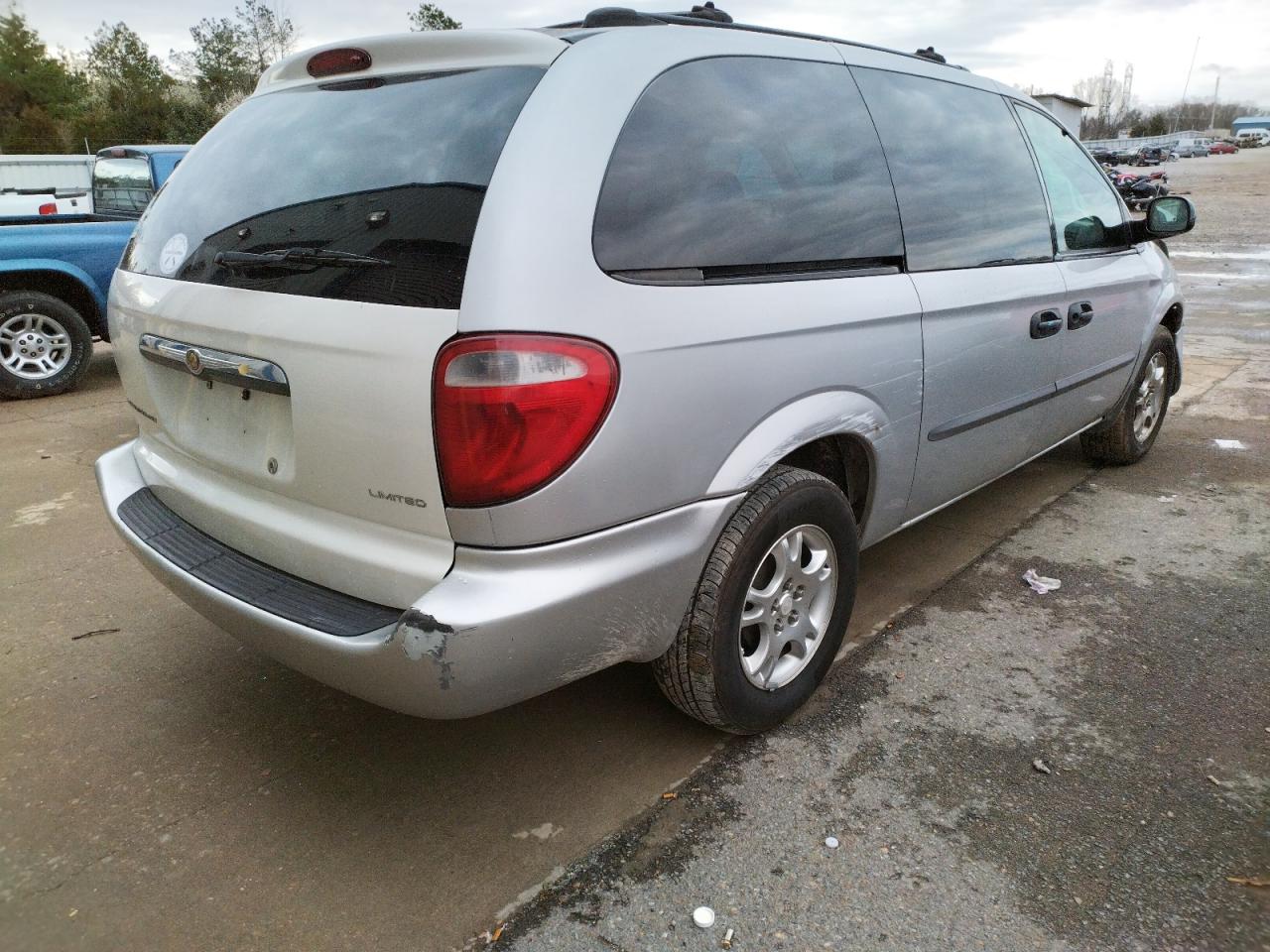 Photo 4 from auction – 2004 DODGE GRAND CARA with VIN 1D4GP24R44B600256