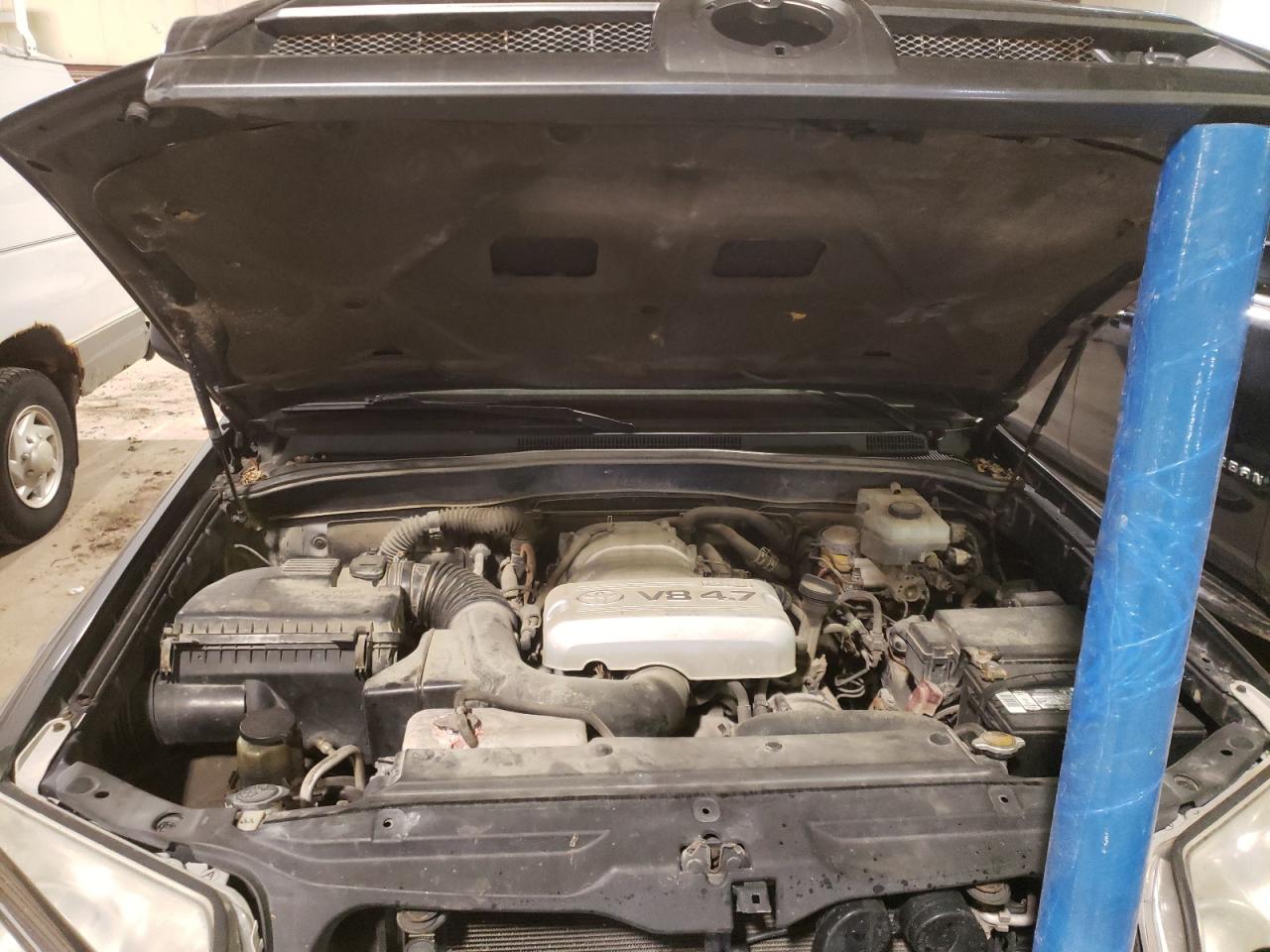 Photo 7 from auction – 2003 TOYOTA 4RUNNER SR with VIN JTEZT14R230010784