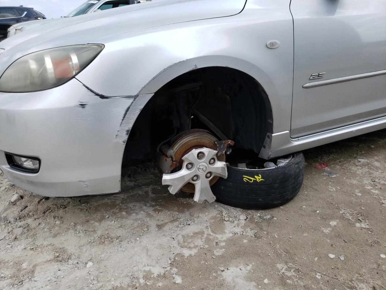 Photo 9 from auction – 2008 MAZDA 3 HATCHBAC with VIN JM1BK343X81844772