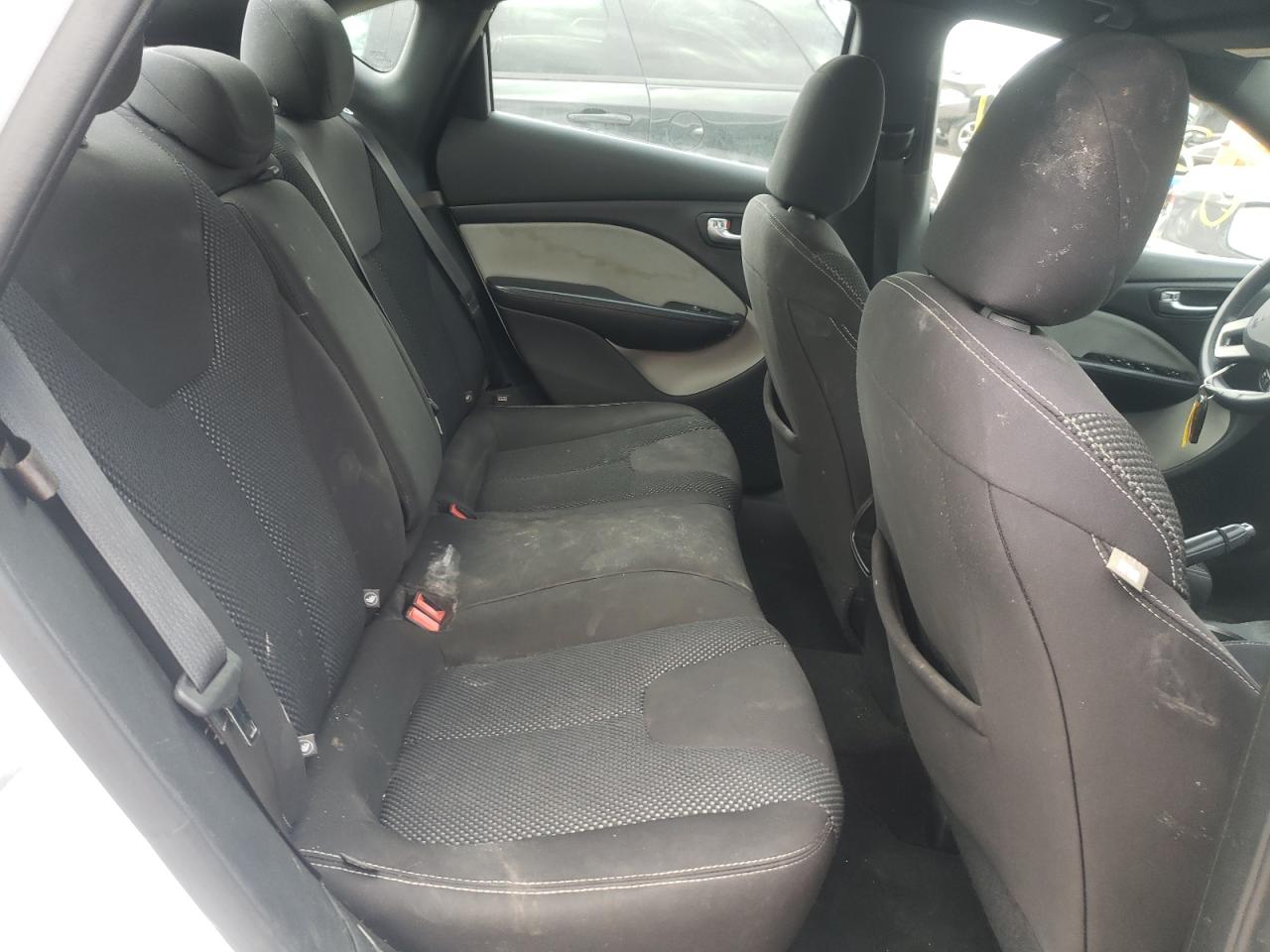 Photo 17 from auction – 2015 DODGE DART SXT with VIN 1C3CDFBB7FD224066