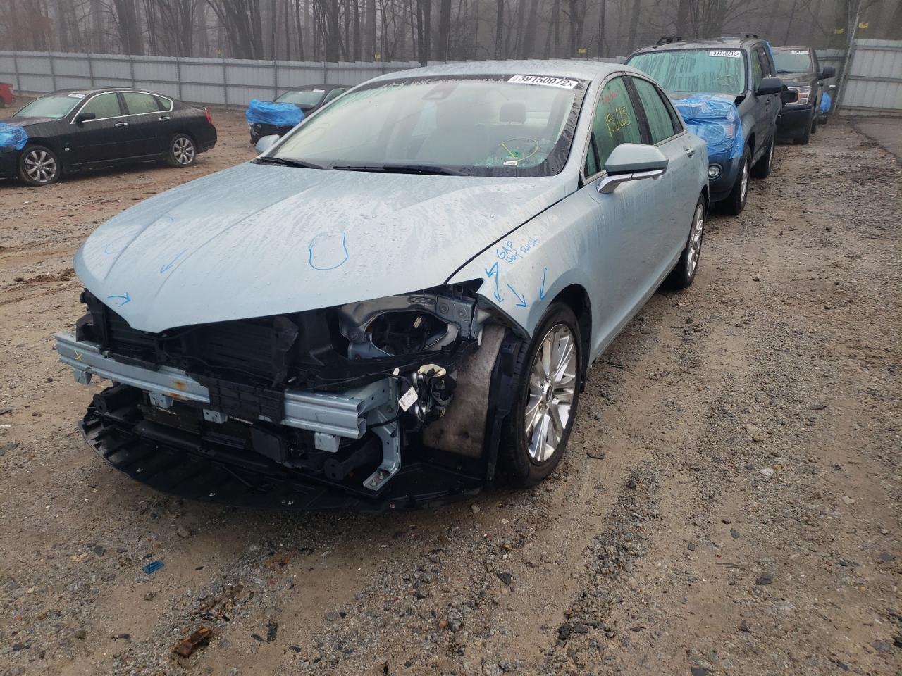 Photo 2 from auction – 2013 LINCOLN MKZ HYBRID with VIN 3LN6L2LU0DR806031