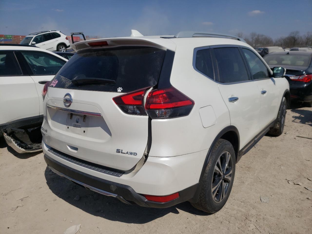 Photo 4 from auction – 2017 NISSAN ROGUE SV with VIN 5N1AT2MV4HC859014