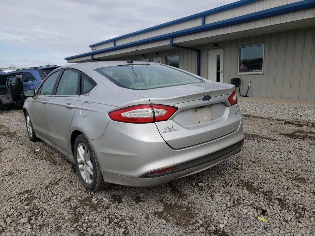 Photo 3 from auction – 2016 FORD FUSION SE with VIN 3FA6P0H7XGR334043