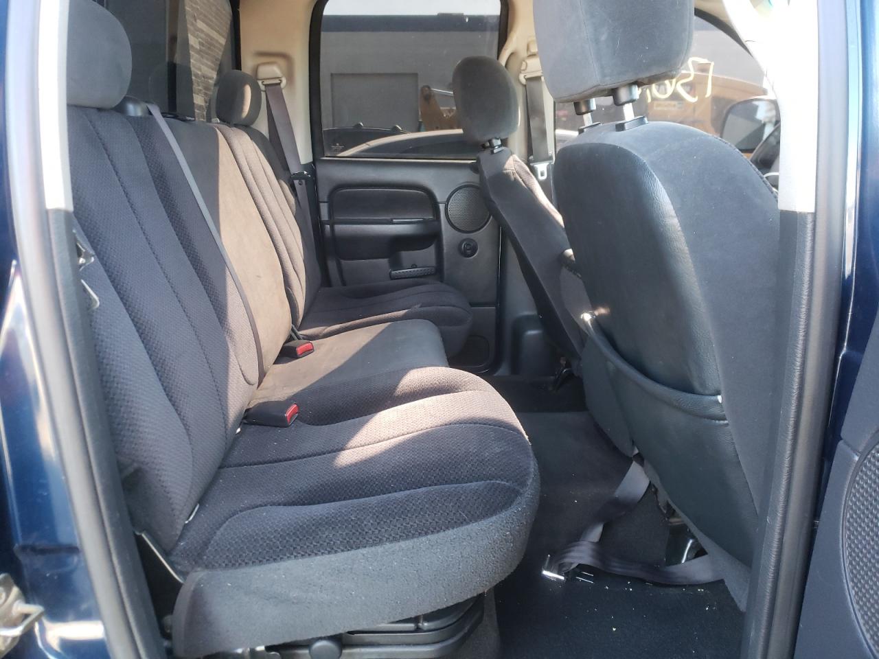 Photo 6 from auction – 2004 DODGE RAM 1500 S with VIN 1D7HA18D64S529725