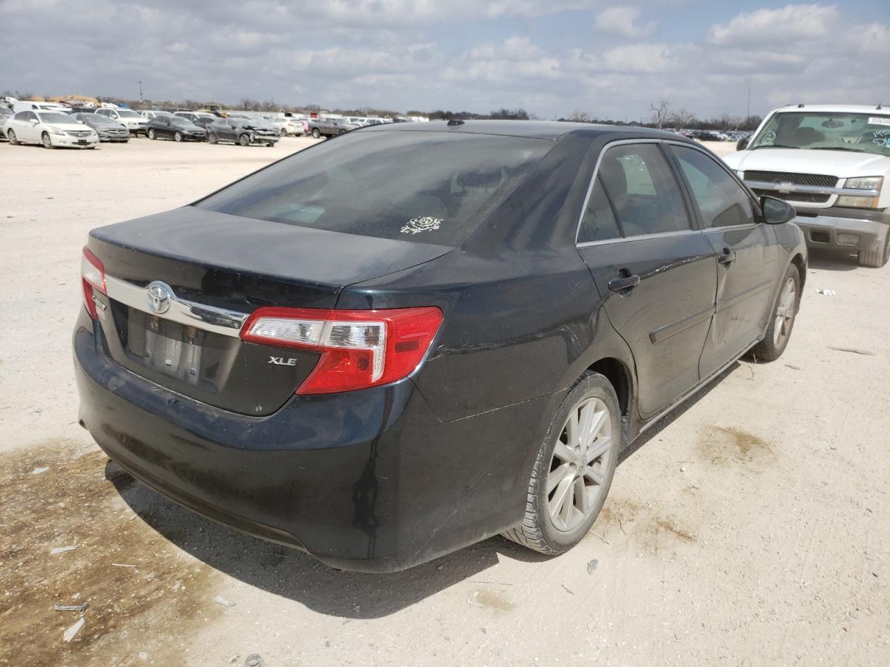 Photo 4 from auction – 2012 TOYOTA CAMRY BASE with VIN 4T4BF1FK8CR267455