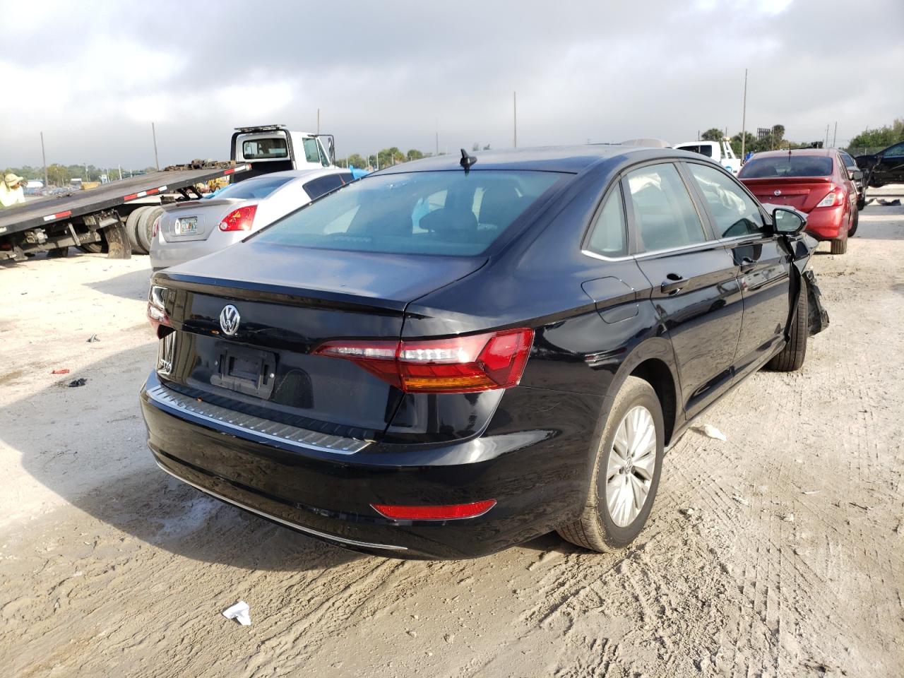Photo 4 from auction – 2019 VOLKSWAGEN JETTA S with VIN 3VWCB7BU8KM237980