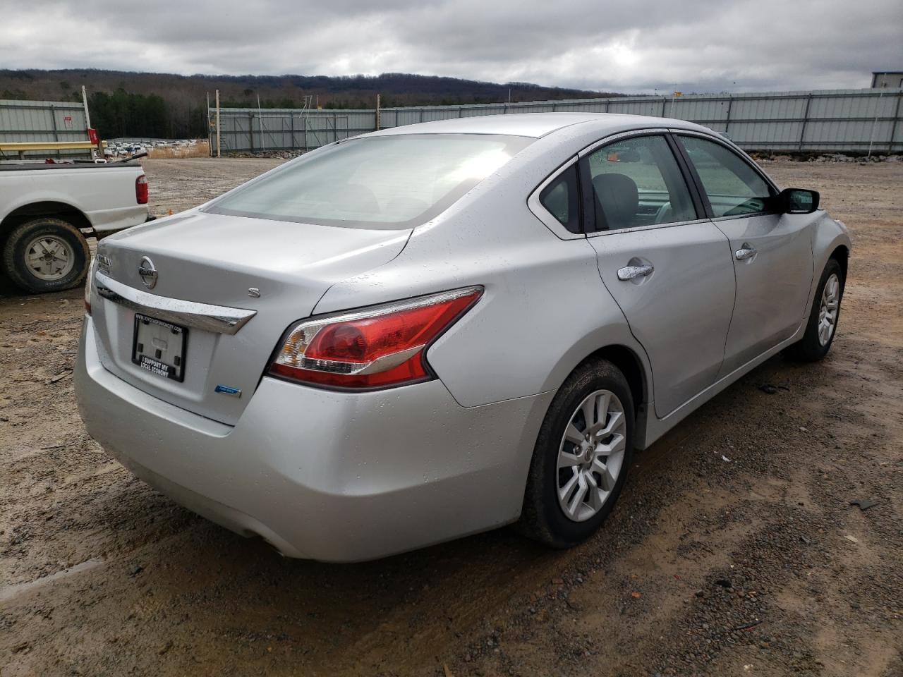 Photo 4 from auction – 2014 NISSAN ALTIMA with VIN 1N4AL3AP3EN345046