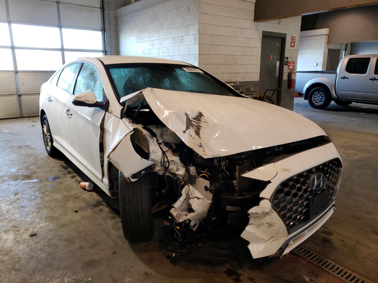 Photo 1 from auction – 2019 HYUNDAI SONATA LIM with VIN 5NPE34AF9KH787656