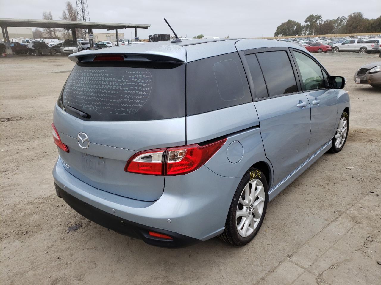 Photo 4 from auction – 2013 MAZDA 5 with VIN JM1CW2CL8D0158931