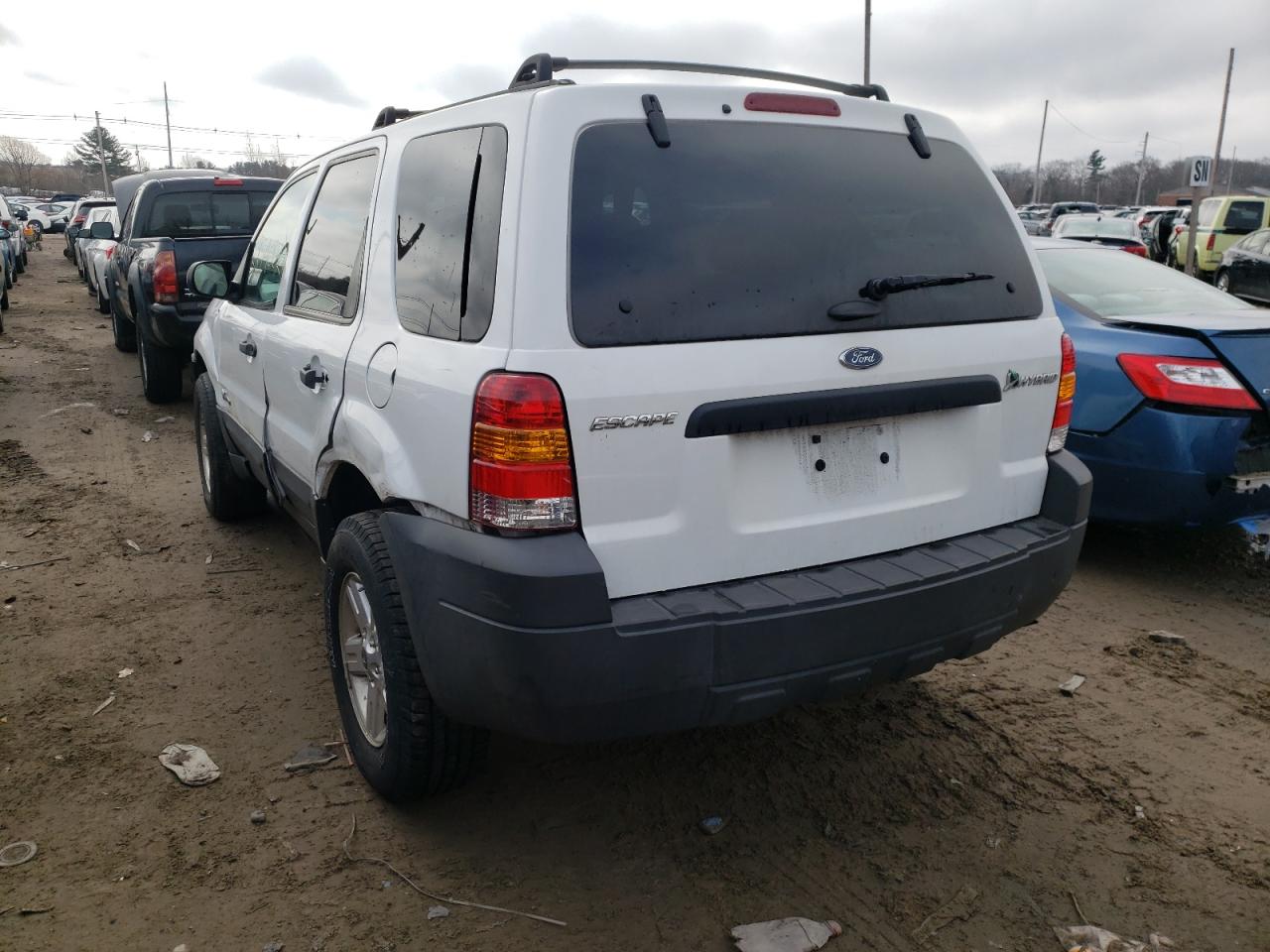 Photo 3 from auction – 2006 FORD ESCAPE HEV with VIN 1FMYU95H56KD37153