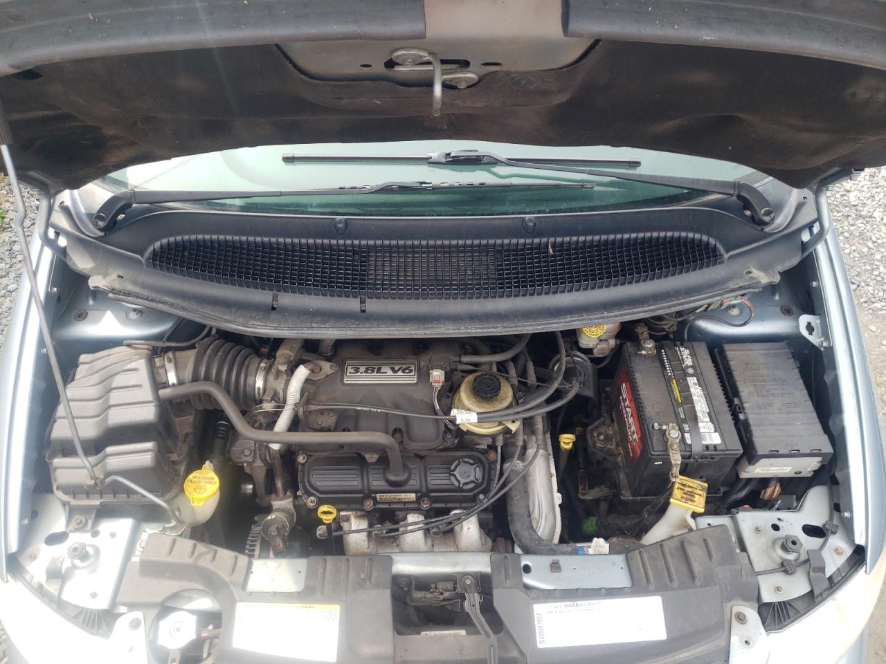Photo 7 from auction – 2005 DODGE GRAND CARA with VIN 2D4GP44L85R443034